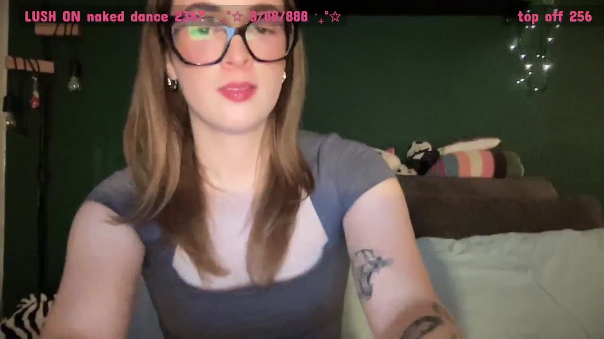 Gallery image thumbnail from CordeliaNova's myfreecams stream on, 02/26/2025, 01:14 image 17 of 20