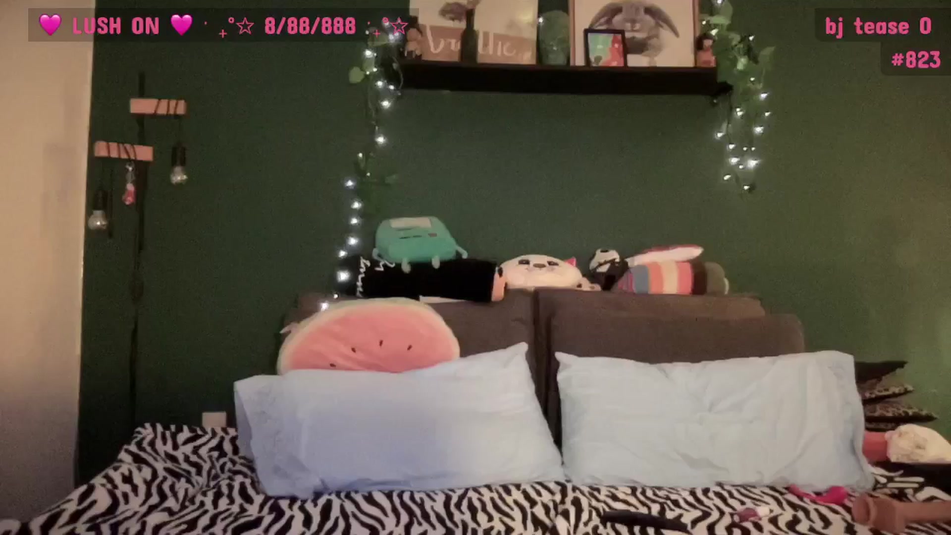 Gallery image thumbnail from CordeliaNova's myfreecams stream on, 02/27/2025, 24:50 image 13 of 20