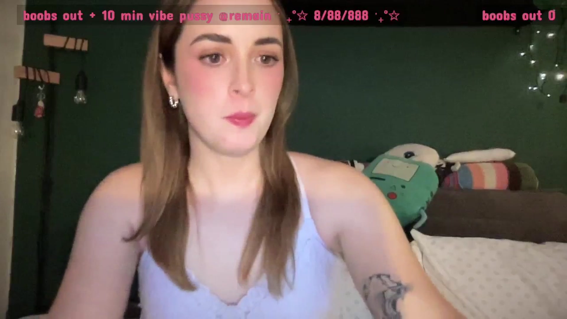 Gallery image thumbnail from CordeliaNova's myfreecams stream on, 03/06/2025, 01:10 image 8 of 20