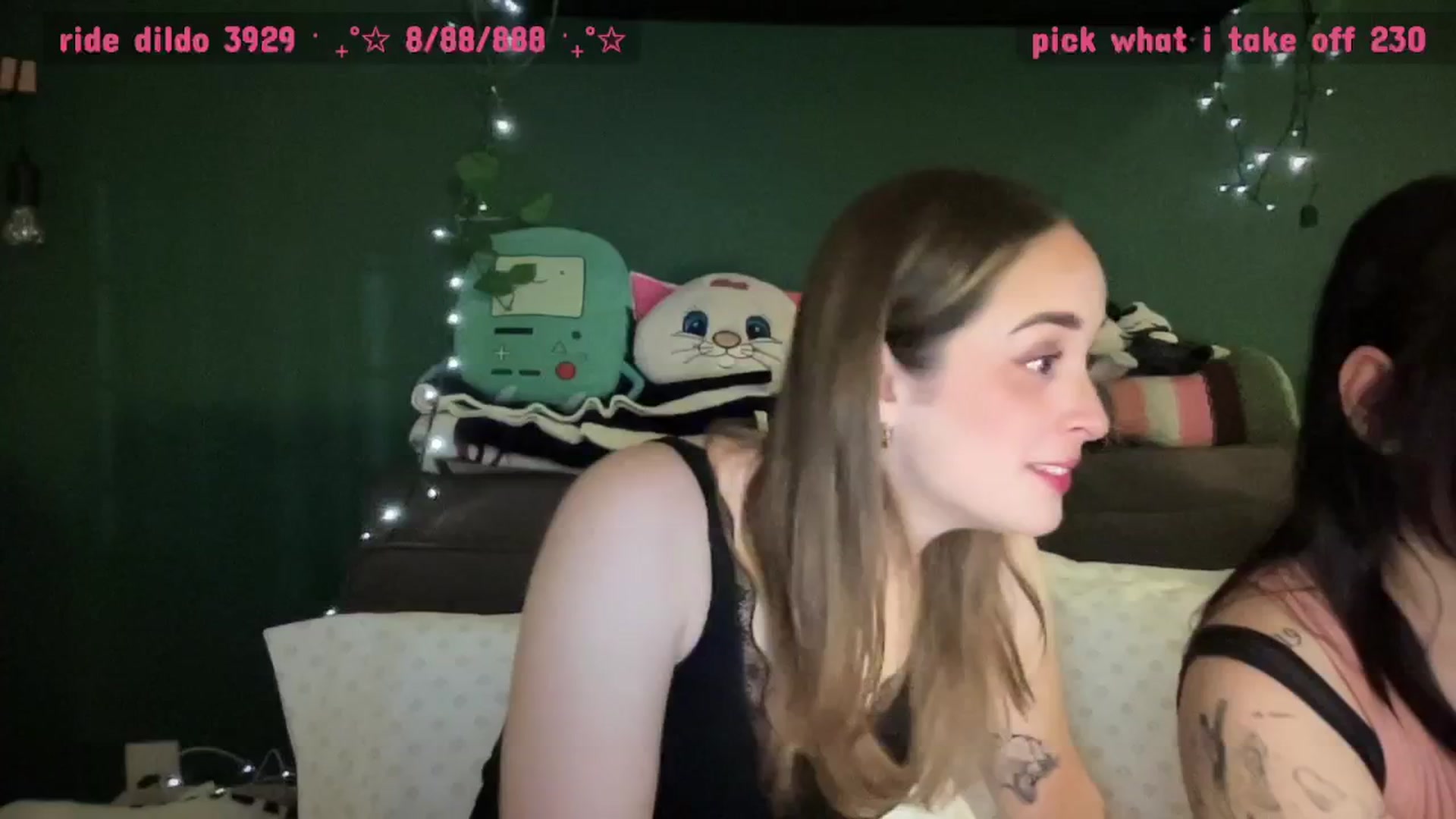 Gallery image thumbnail from CordeliaNova's myfreecams stream on, 03/11/2025, 05:34 image 6 of 20