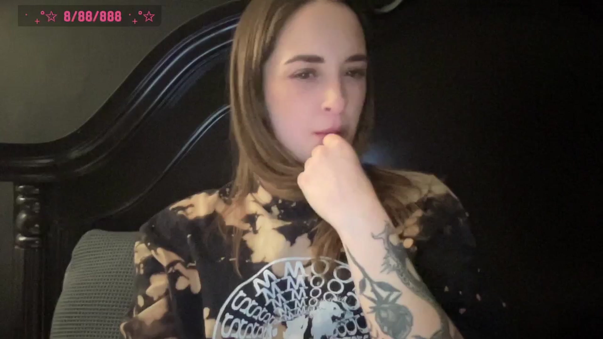 Gallery image thumbnail from CordeliaNova's myfreecams stream on, 03/12/2025, 01:45 image 17 of 20