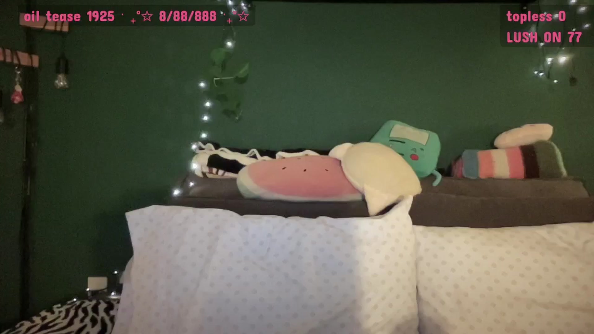 Gallery image thumbnail from CordeliaNova's myfreecams stream on, 04/04/2025, 02:18 image 4 of 20
