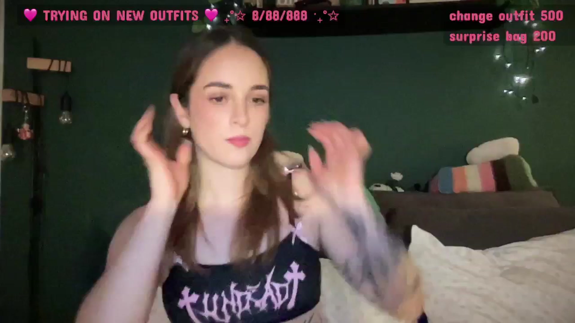 Gallery image thumbnail from CordeliaNova's myfreecams stream on, 04/09/2025, 02:41 image 14 of 20