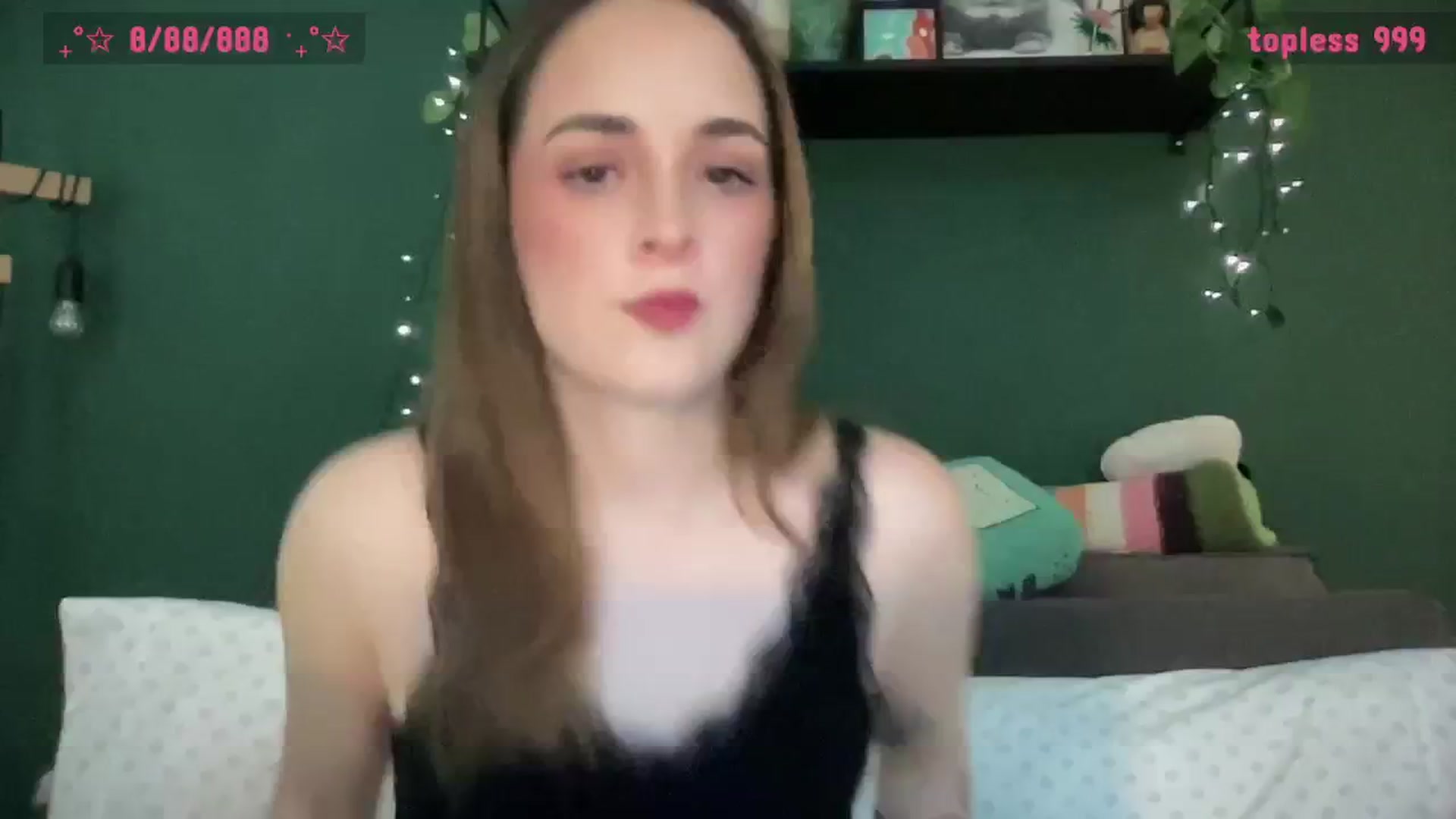 Gallery image thumbnail from CordeliaNova's myfreecams stream on, 04/15/2025, 24:16 image 2 of 20