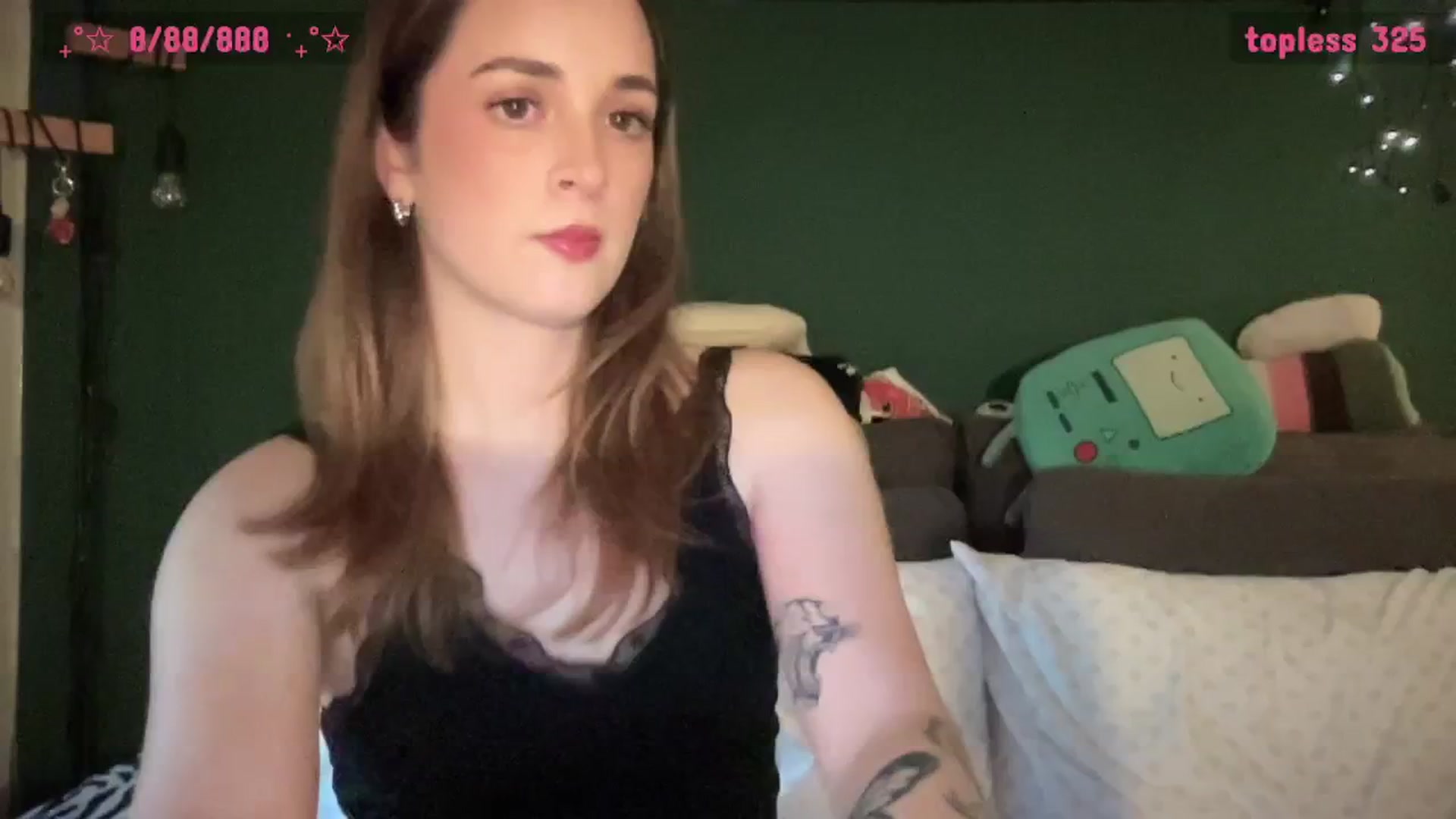 Gallery image thumbnail from CordeliaNova's myfreecams stream on, 04/15/2025, 01:24 image 12 of 20