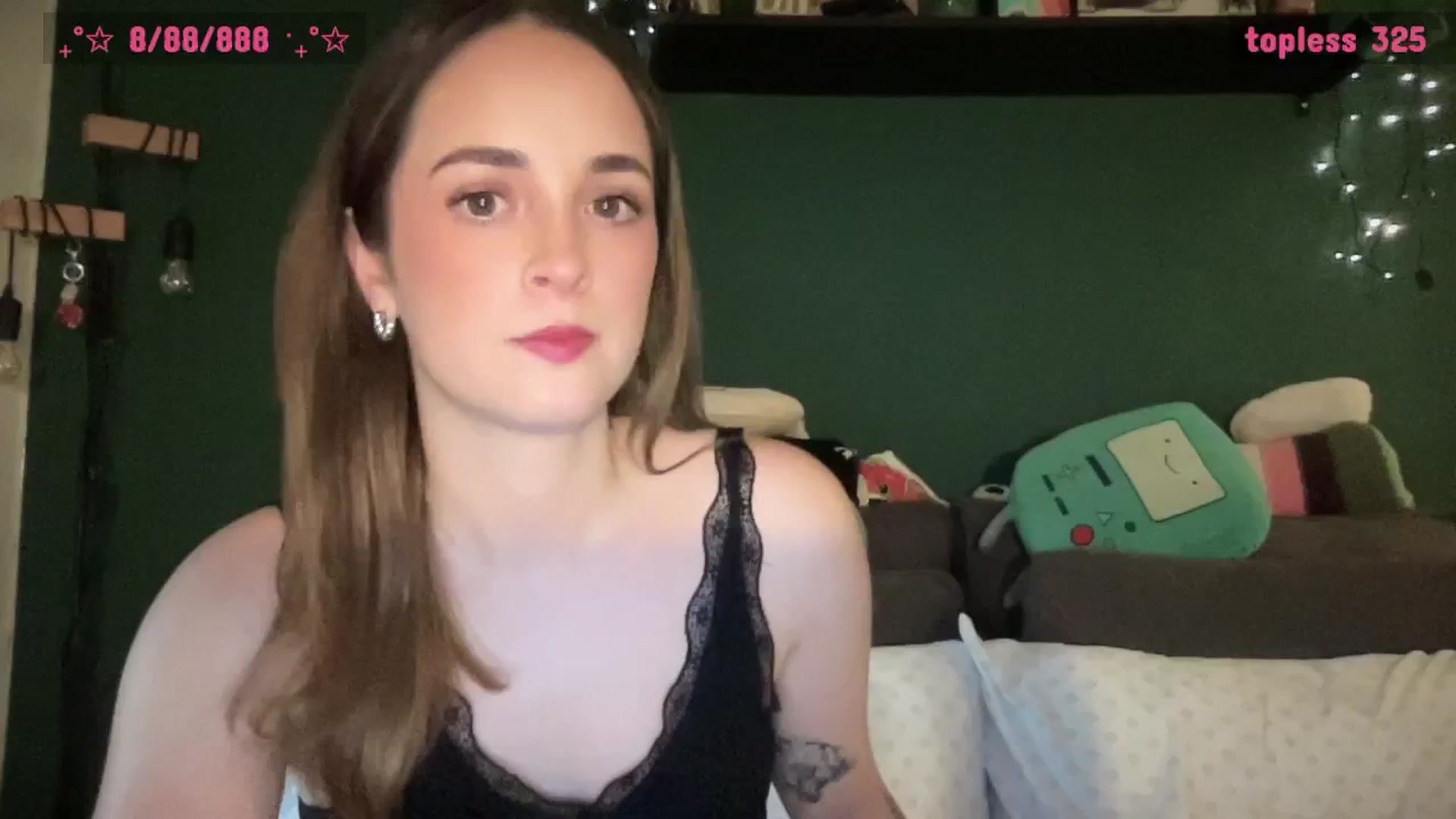 Gallery image thumbnail from CordeliaNova's myfreecams stream on, 04/15/2025, 01:24 image 13 of 20