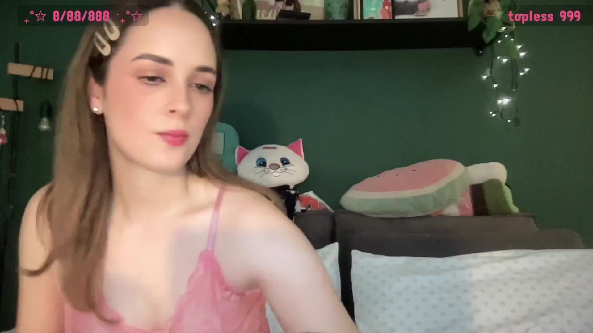 Gallery image thumbnail from CordeliaNova's myfreecams stream on, 04/22/2025, 01:53 image 1 of 20