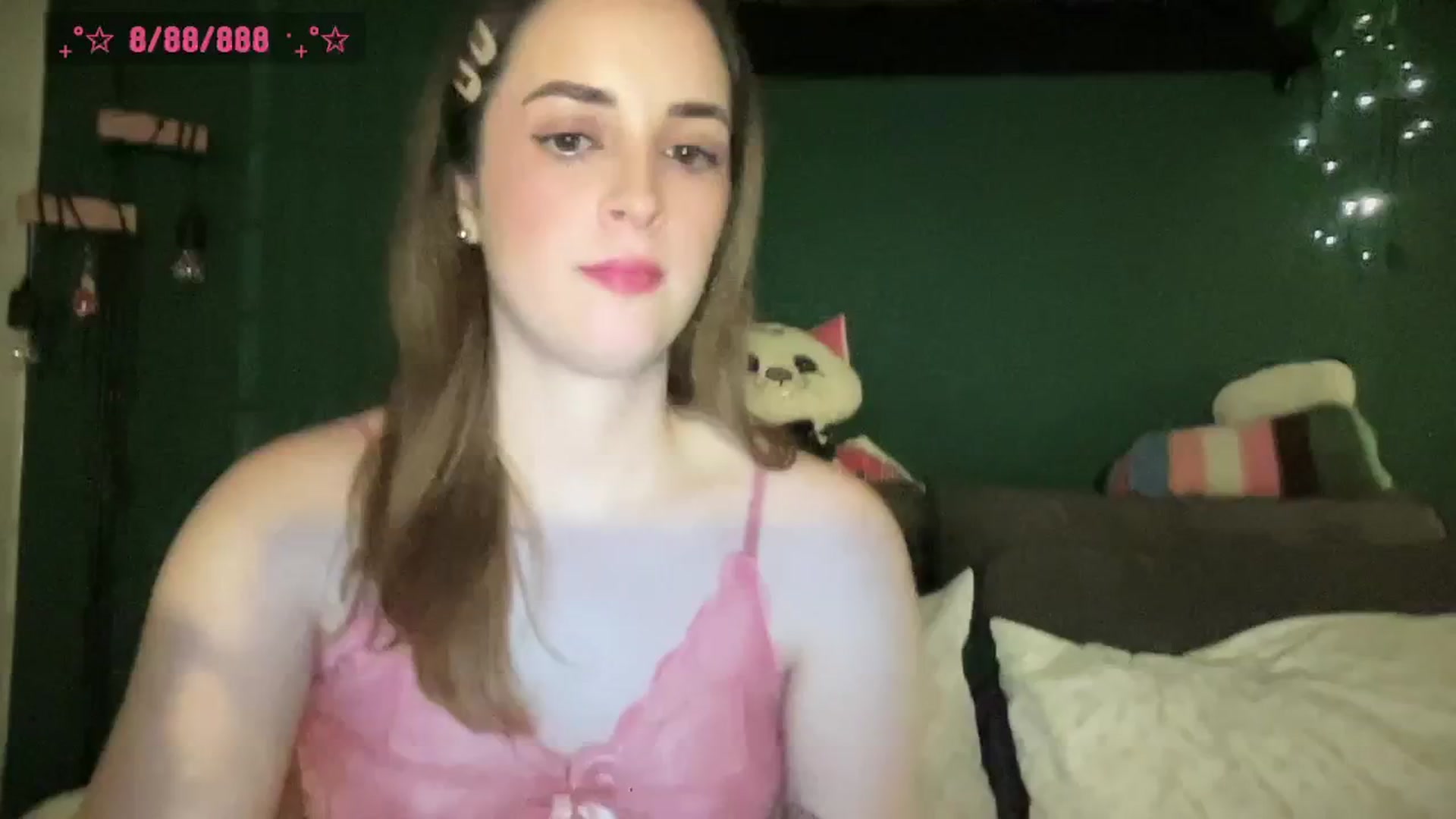 Gallery image thumbnail from CordeliaNova's myfreecams stream on, 04/22/2025, 02:13 image 19 of 20