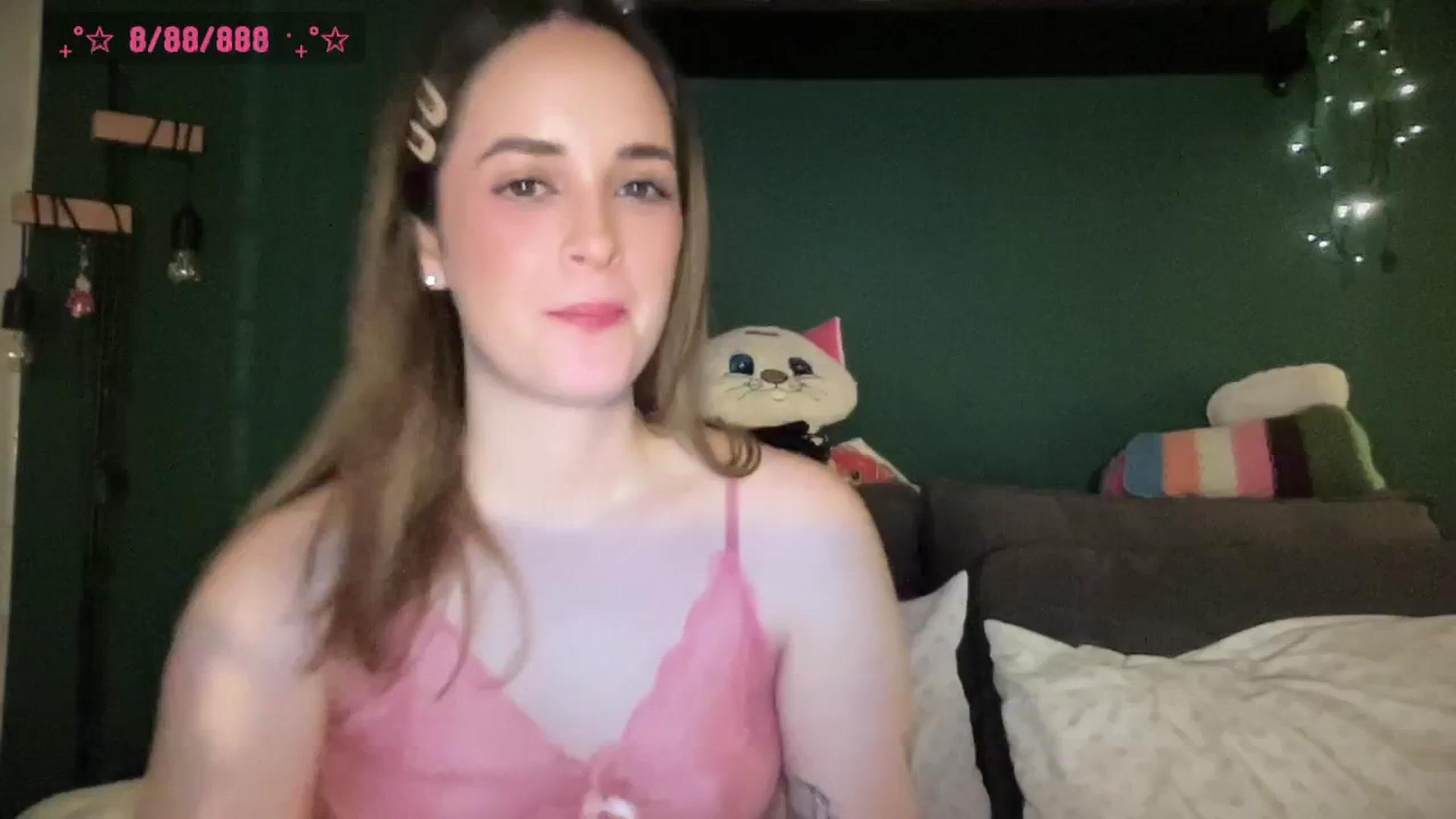 Gallery image thumbnail from CordeliaNova's myfreecams stream on, 04/22/2025, 02:13 image 20 of 20