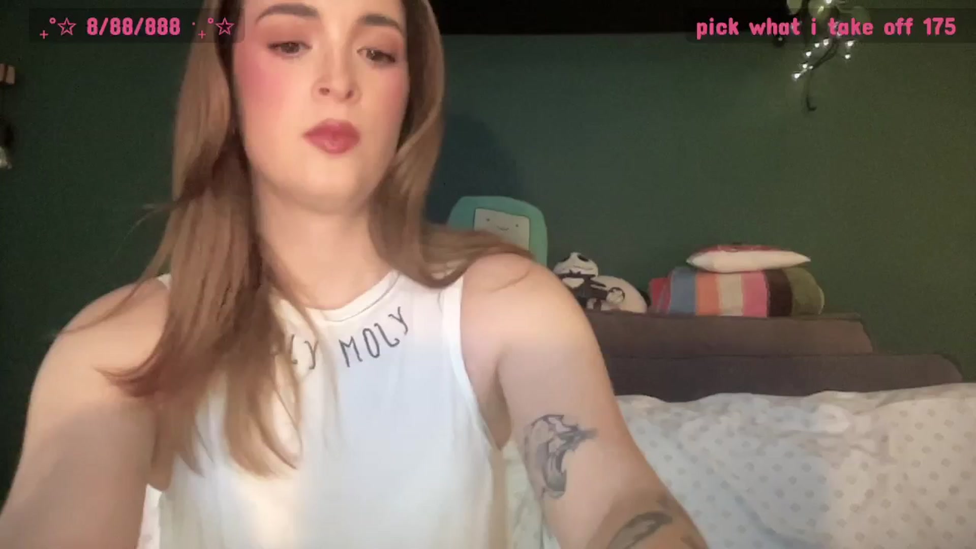 Gallery image thumbnail from CordeliaNova's myfreecams stream on, 05/25/2025, 24:00 image 3 of 20