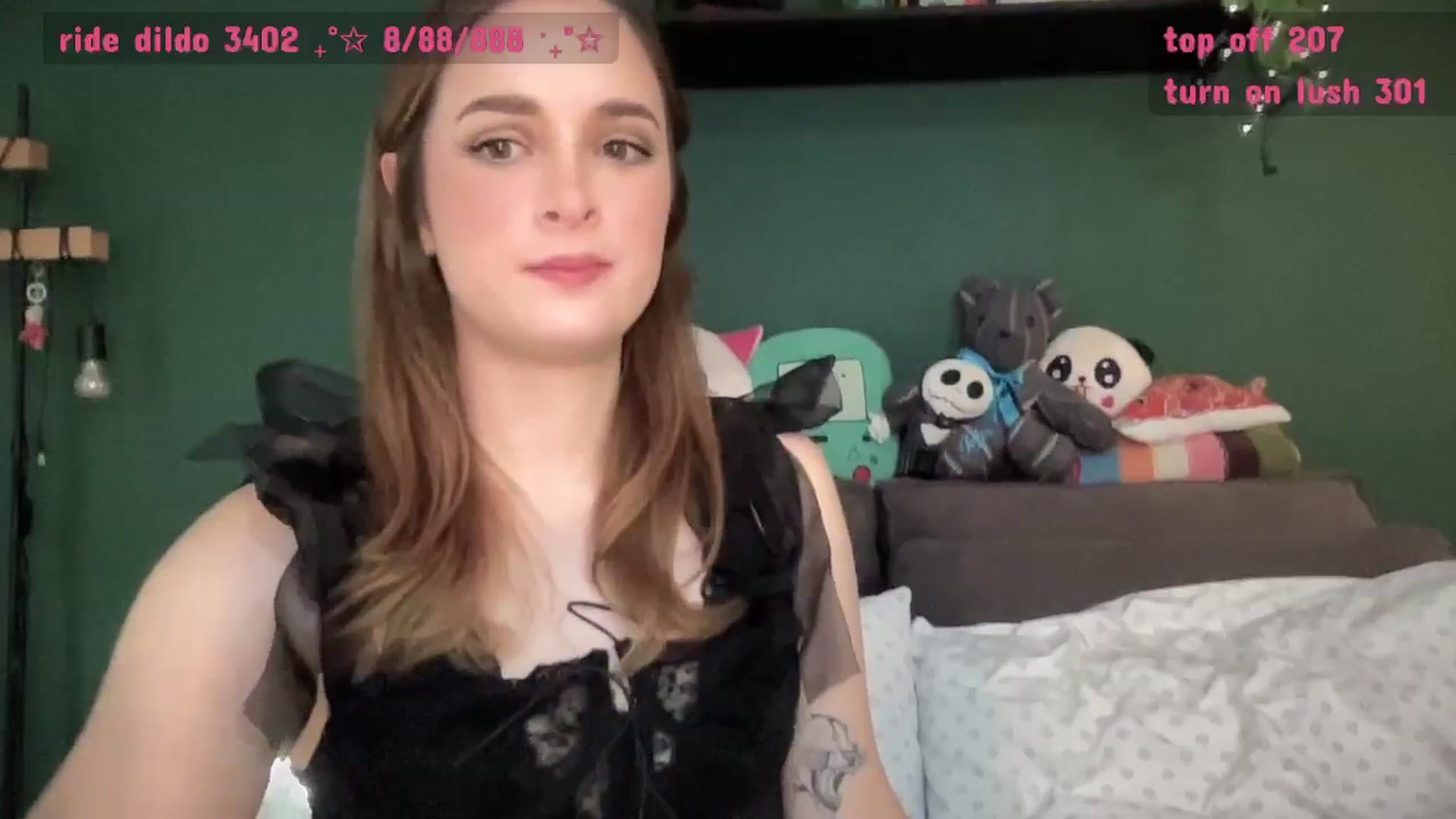 Gallery image thumbnail from CordeliaNova's myfreecams stream on, 06/17/2025, 24:39 image 15 of 20