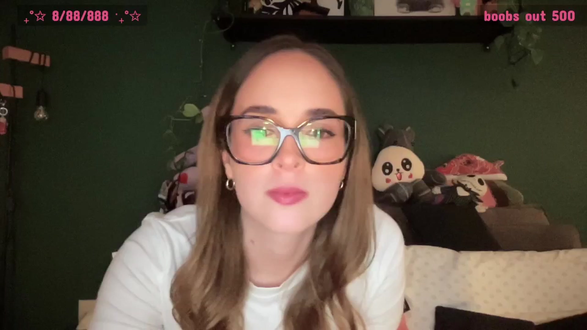 Gallery image thumbnail from CordeliaNova's myfreecams stream on, 08/08/2025, 01:09 image 4 of 20