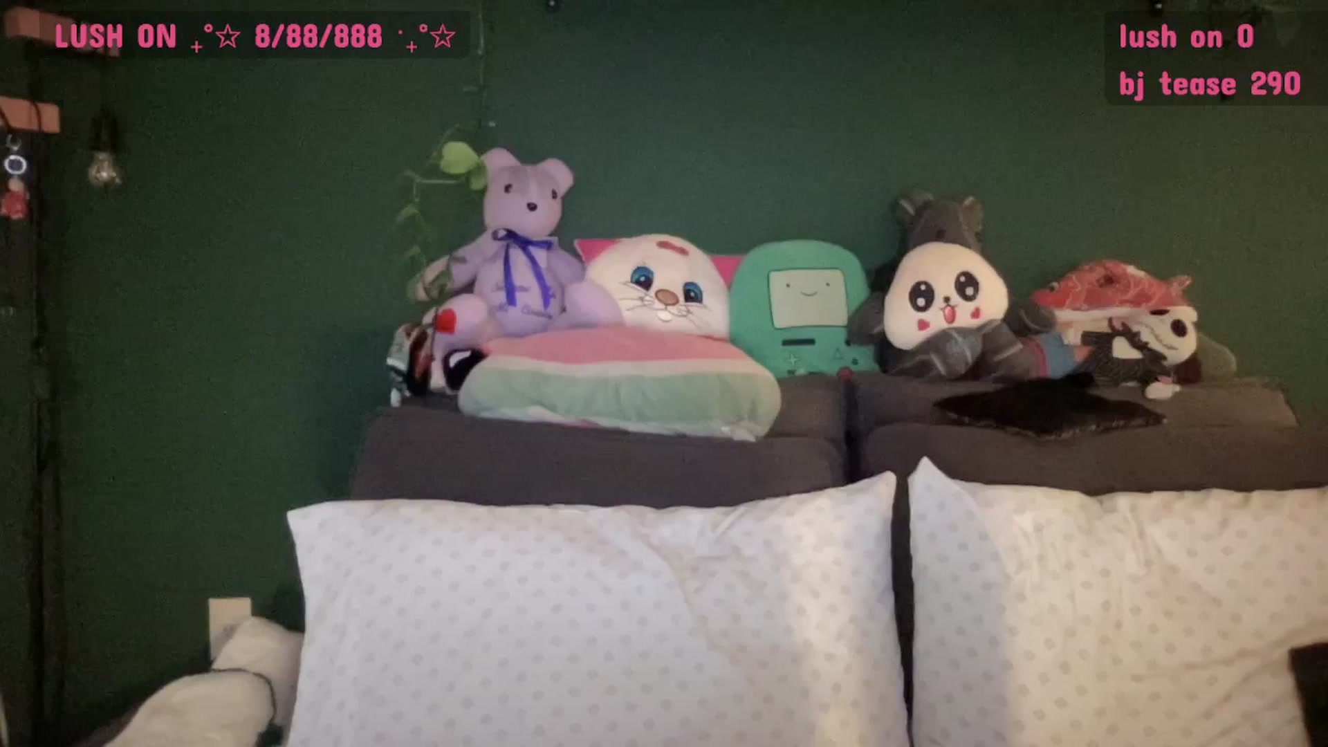 Gallery image thumbnail from CordeliaNova's myfreecams stream on, 08/08/2025, 01:09 image 14 of 20