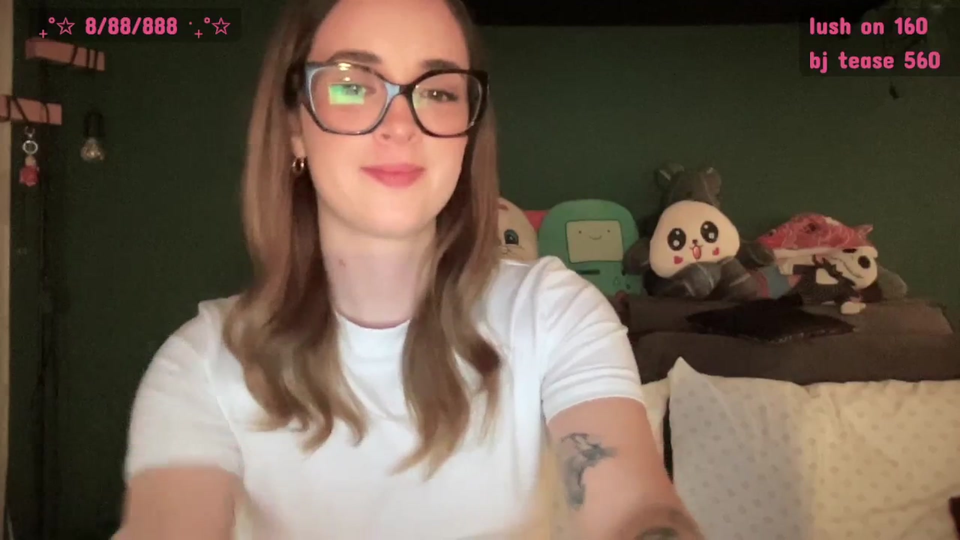 Gallery image thumbnail from CordeliaNova's myfreecams stream on, 08/08/2025, 01:09 image 11 of 20