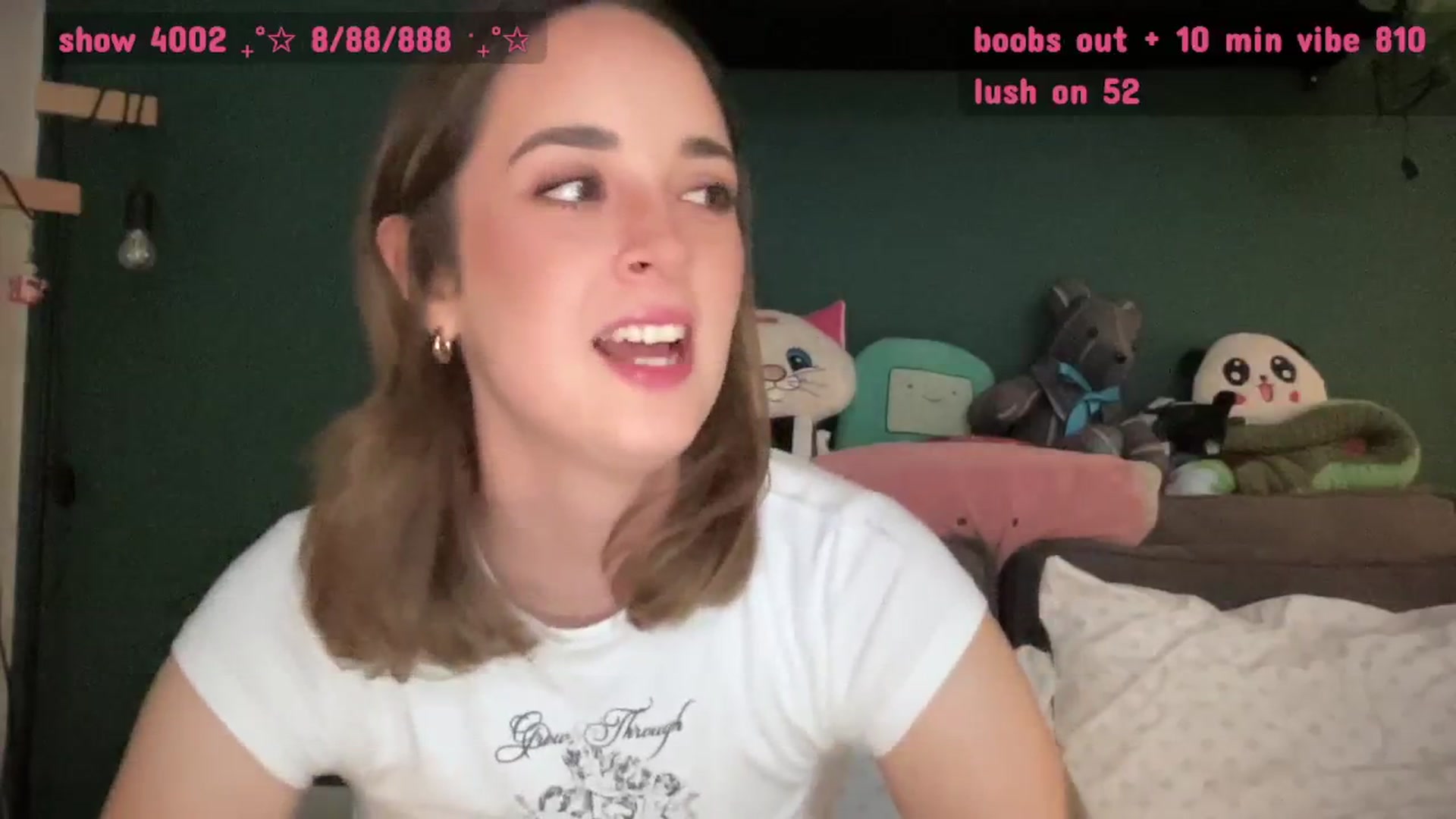 Gallery image thumbnail from CordeliaNova's myfreecams stream on, 08/21/2025, 01:42 image 3 of 20