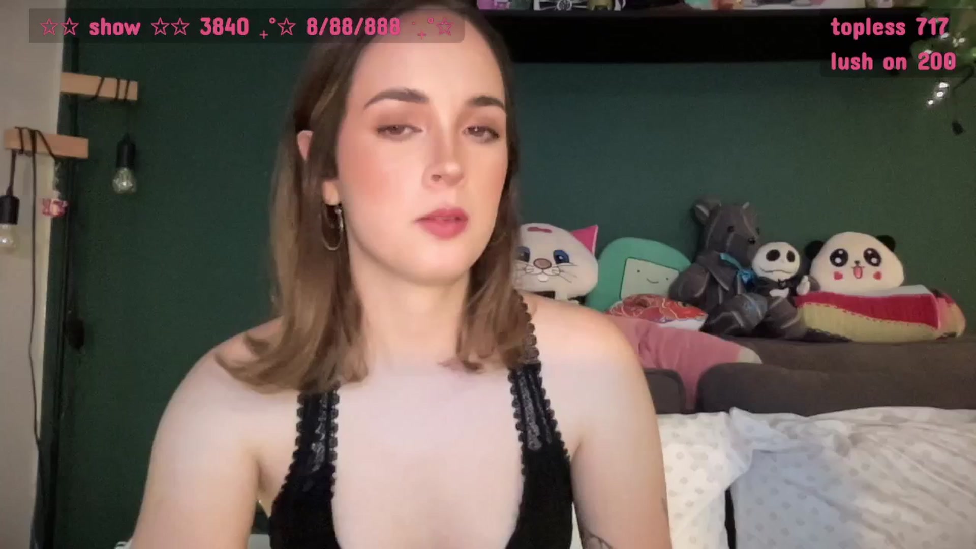 Gallery image thumbnail from CordeliaNova's myfreecams stream on, 08/23/2025, 24:59 image 4 of 20