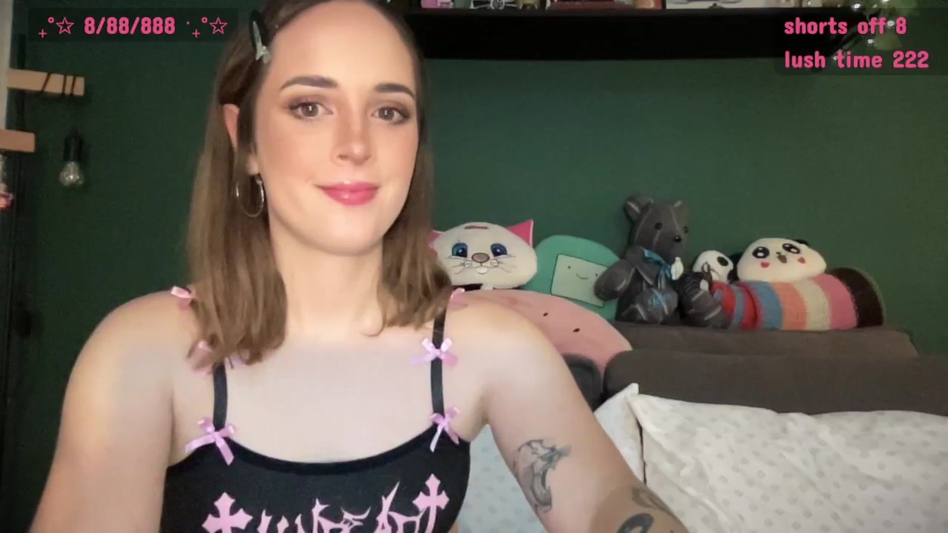 Gallery image thumbnail from CordeliaNova's myfreecams stream on, 08/27/2025, 24:42 image 12 of 20