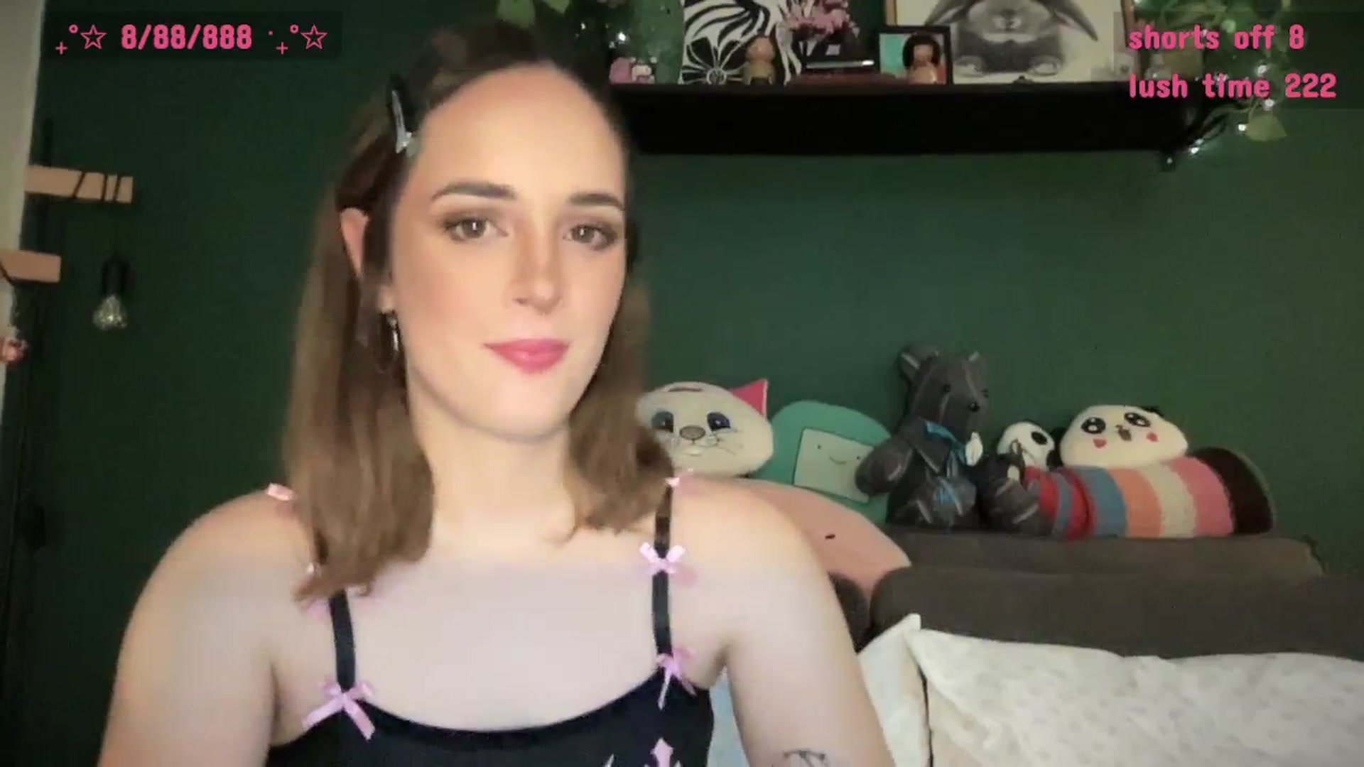 Gallery image thumbnail from CordeliaNova's myfreecams stream on, 08/27/2025, 24:42 image 13 of 20