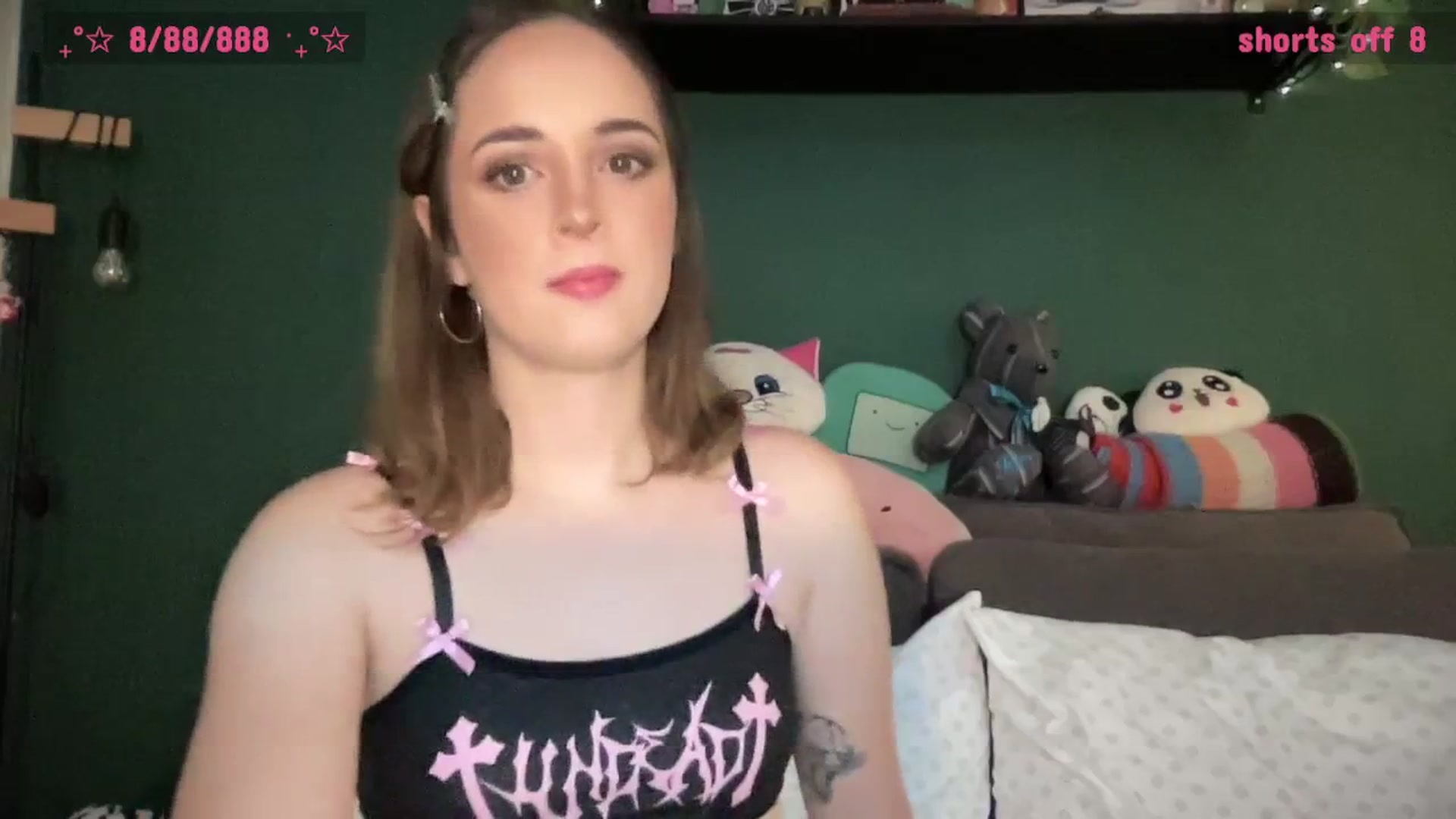 Gallery image thumbnail from CordeliaNova's myfreecams stream on, 08/27/2025, 24:42 image 11 of 20