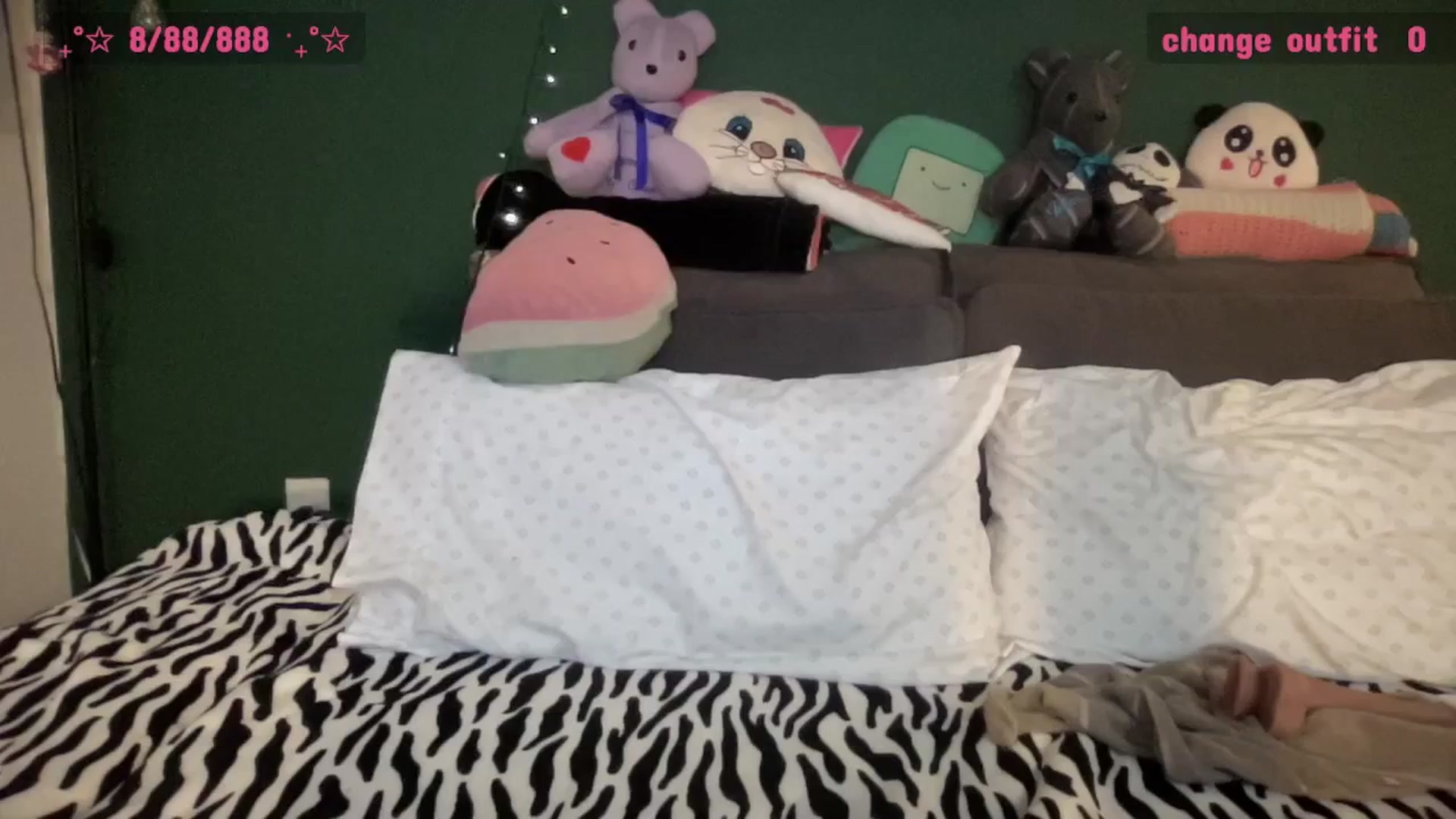 Gallery image thumbnail from CordeliaNova's myfreecams stream on, 09/04/2025, 24:35 image 18 of 20