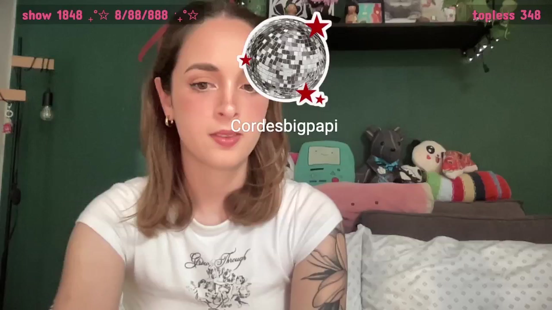 Gallery image thumbnail from CordeliaNova's myfreecams stream on, 09/19/2025, 23:14 image 4 of 20