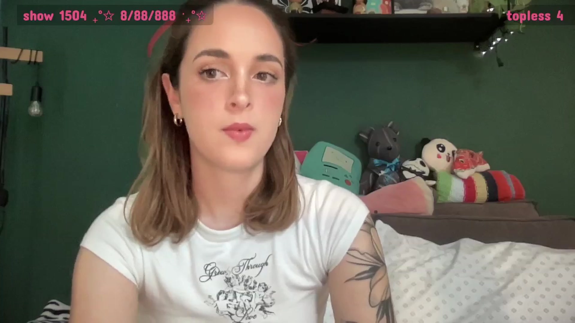 Gallery image thumbnail from CordeliaNova's myfreecams stream on, 09/19/2025, 23:14 image 12 of 20