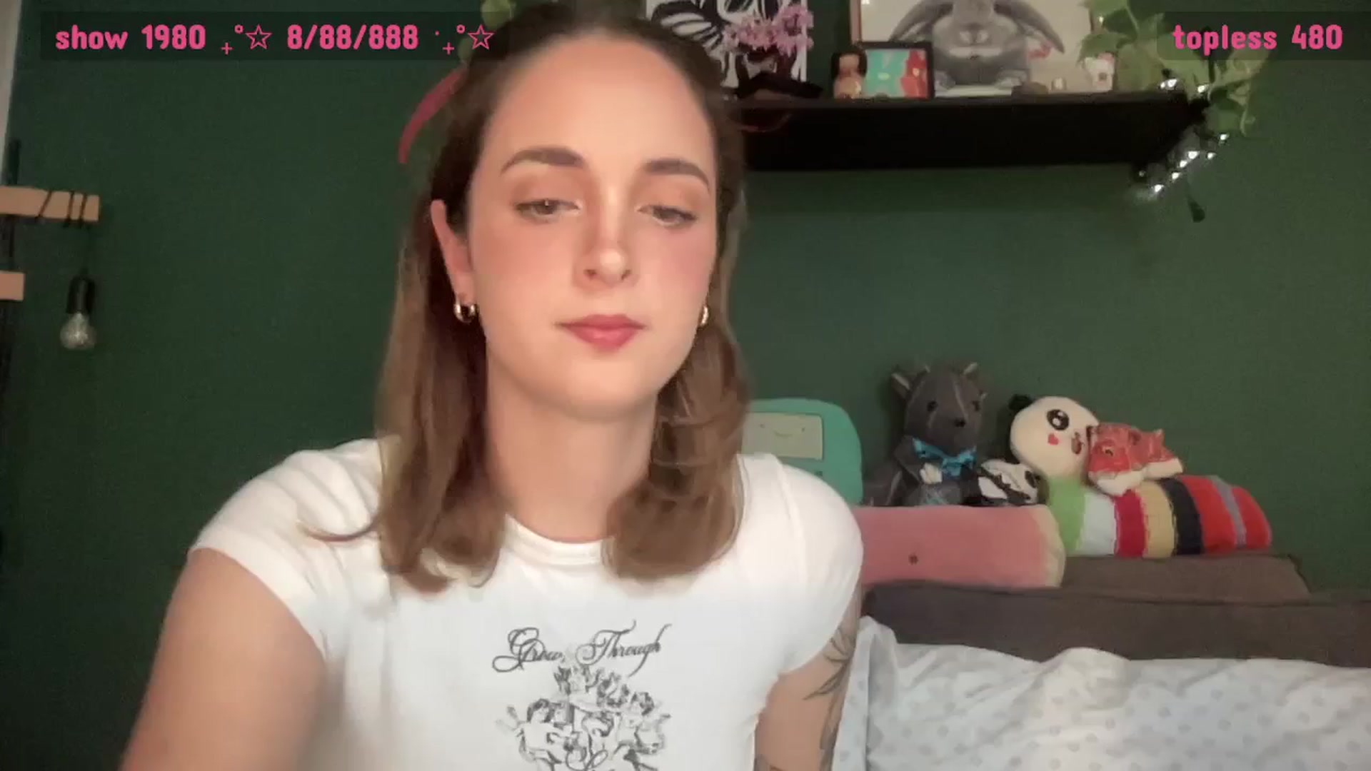 Gallery image thumbnail from CordeliaNova's myfreecams stream on, 09/19/2025, 23:14 image 1 of 20