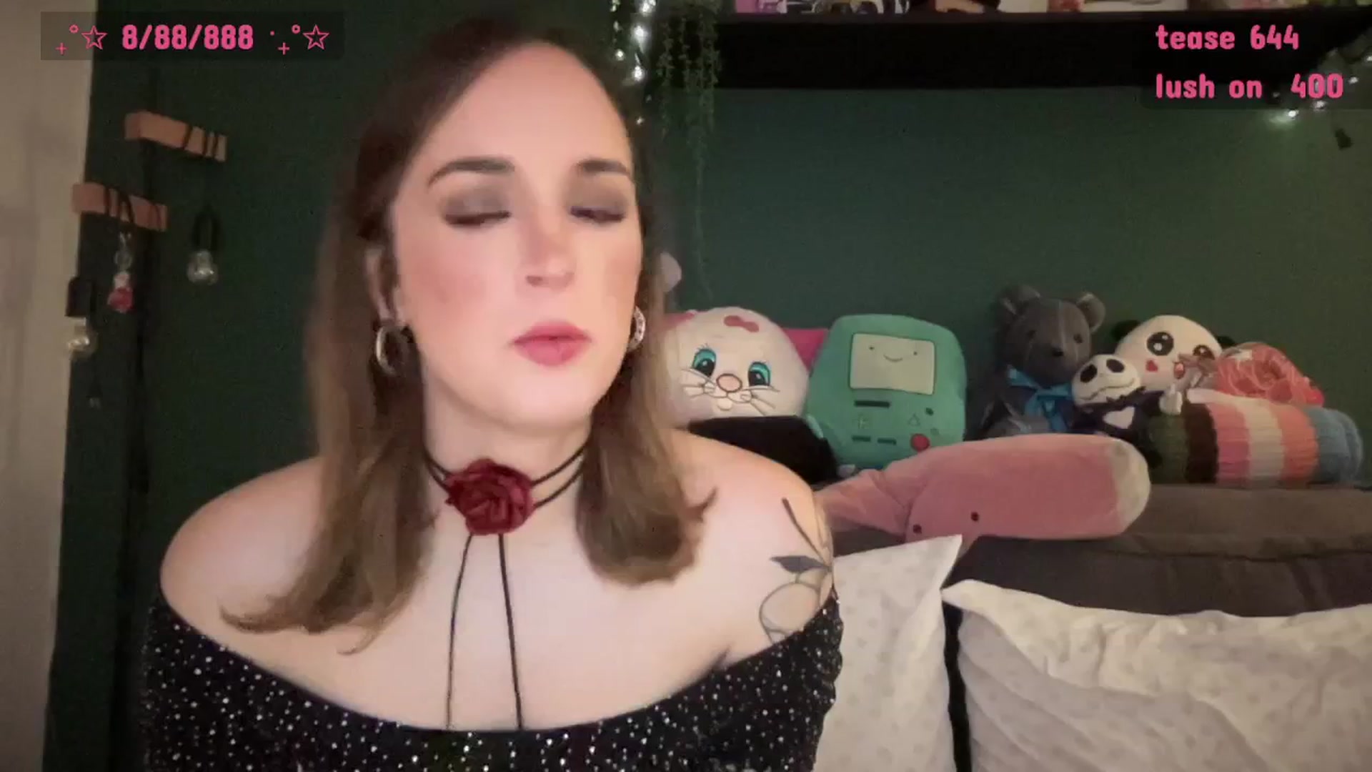 Gallery image thumbnail from CordeliaNova's myfreecams stream on, 10/09/2025, 24:19 image 3 of 20