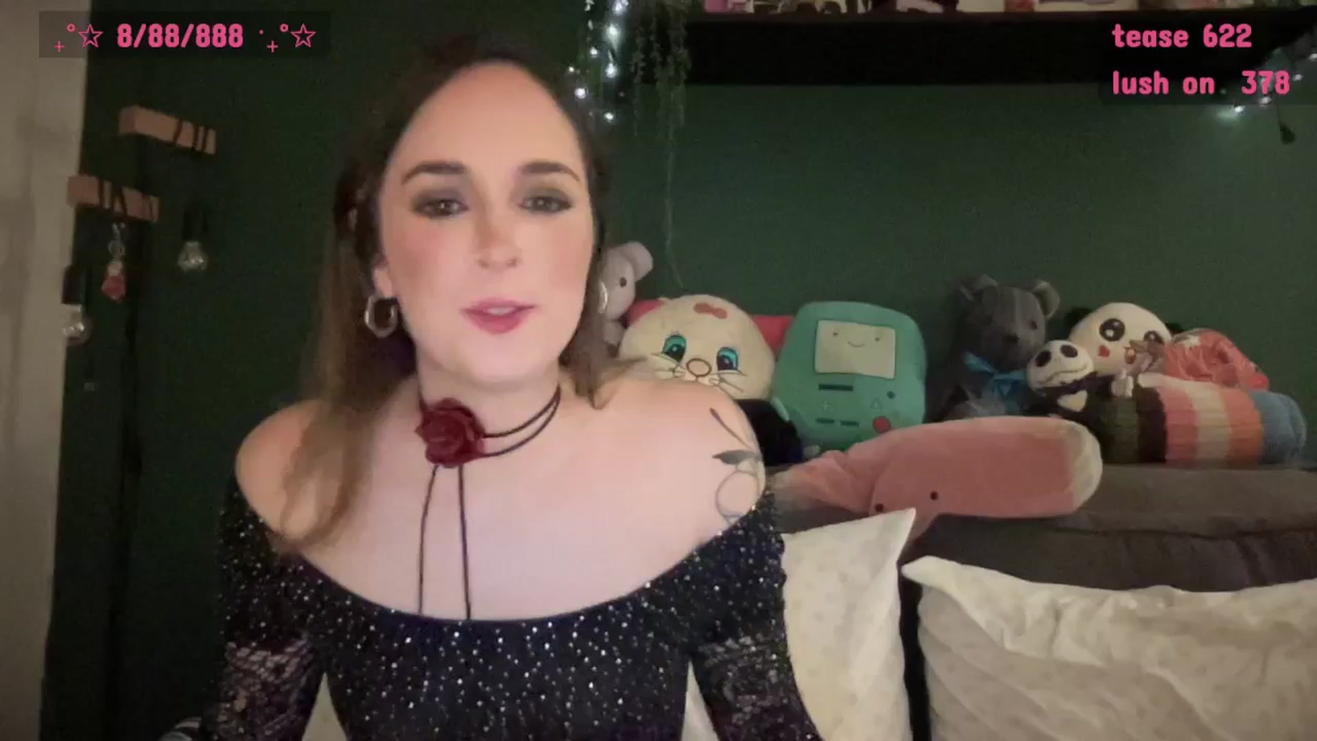 Gallery image thumbnail from CordeliaNova's myfreecams stream on, 10/09/2025, 24:19 image 14 of 20
