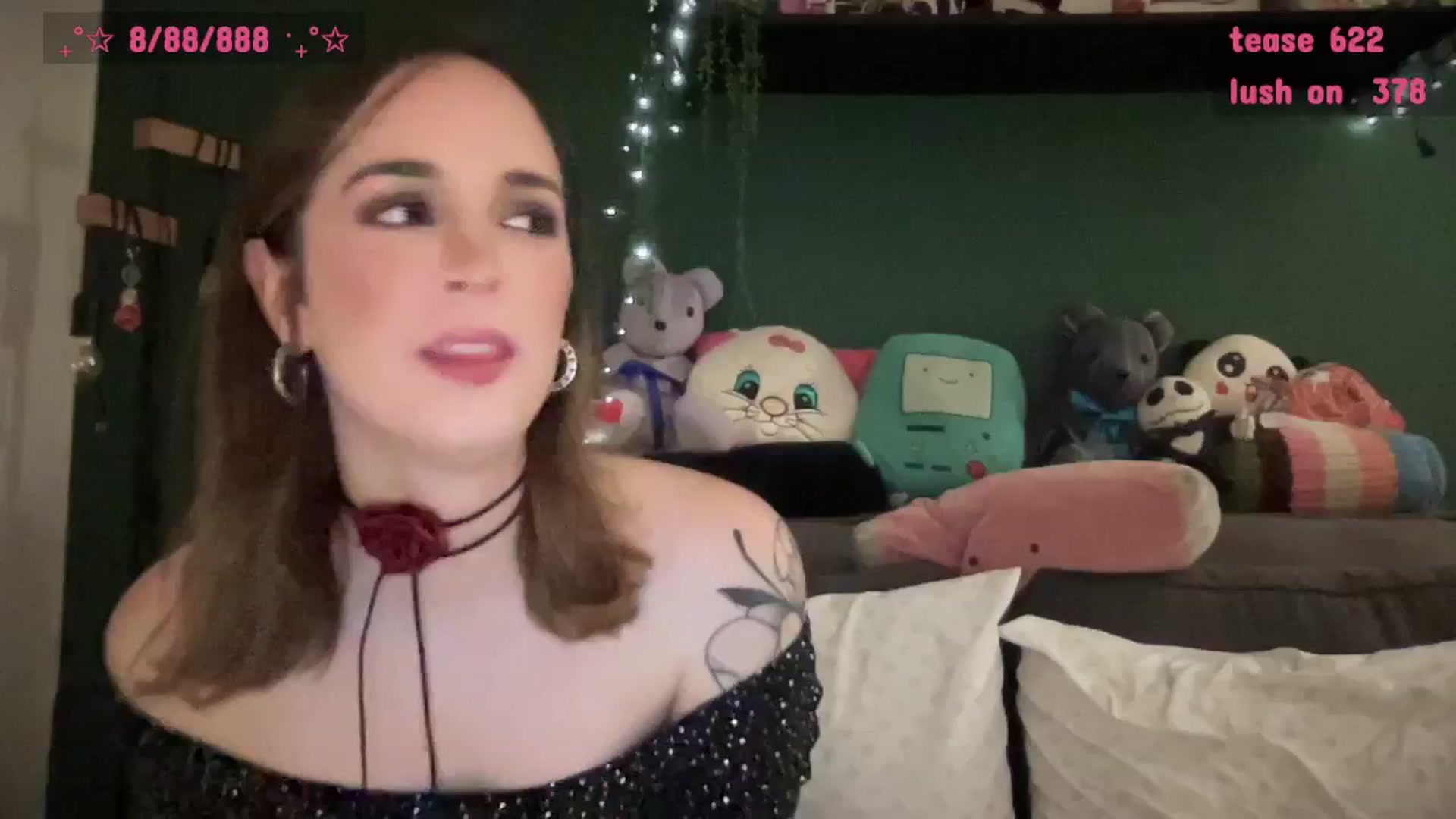 Gallery image thumbnail from CordeliaNova's myfreecams stream on, 10/09/2025, 24:19 image 9 of 20