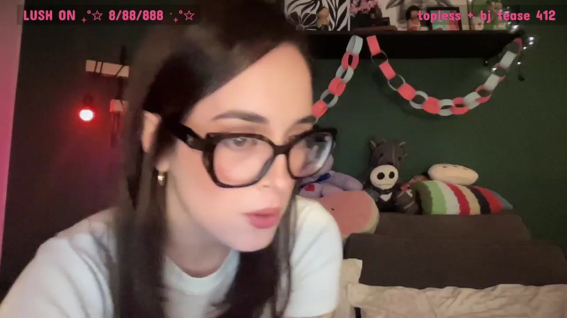 Gallery image thumbnail from CordeliaNova's myfreecams stream on, 01/18/2026, 01:08 image 8 of 20