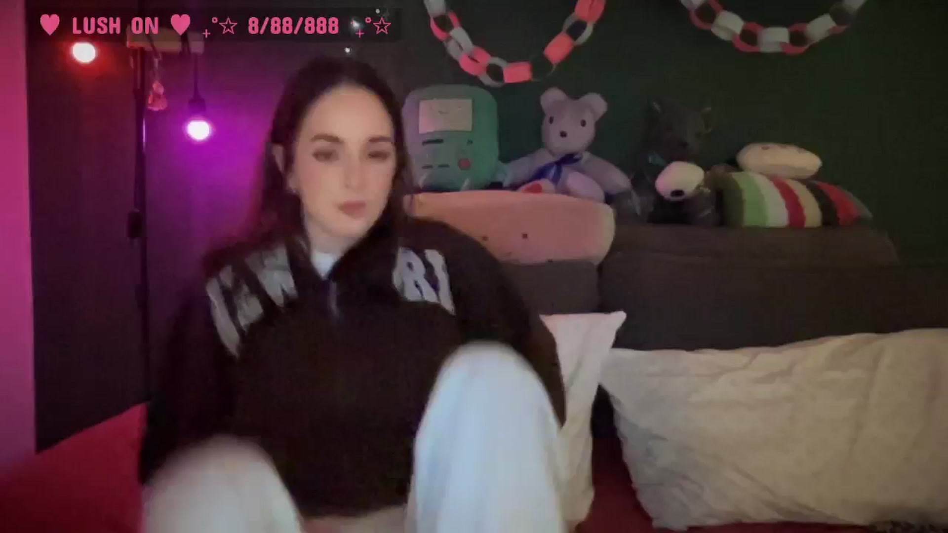 Gallery image thumbnail from CordeliaNova's myfreecams stream on, 02/06/2026, 02:19 image 2 of 20