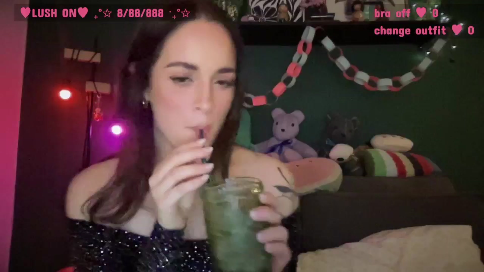 Gallery image thumbnail from CordeliaNova's myfreecams stream on, 02/07/2026, 02:44 image 13 of 20