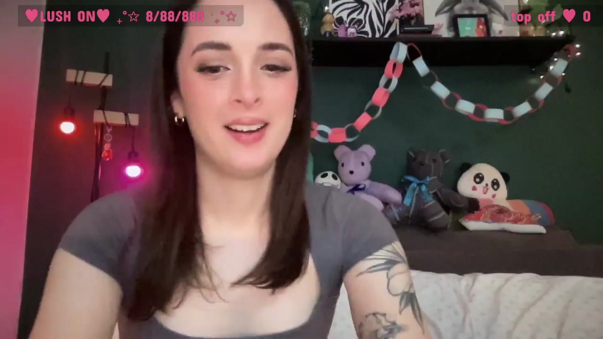 Gallery image thumbnail from CordeliaNova's myfreecams stream on, 03/05/2026, 24:10 image 17 of 20