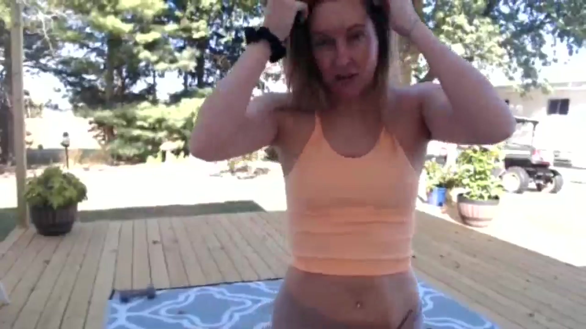 Gallery image thumbnail from Corn_Queen's myfreecams stream on, 09/01/2024, 16:31 image 6 of 20