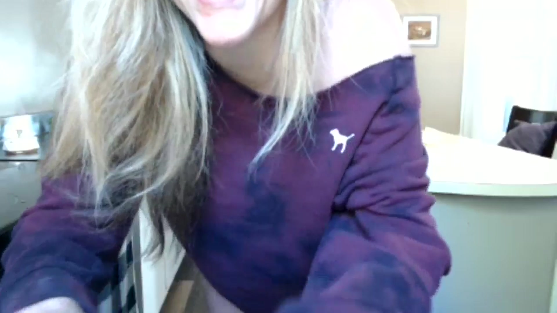 Gallery image thumbnail from Corn_Queen's myfreecams stream on, 09/07/2024, 15:24 image 7 of 20