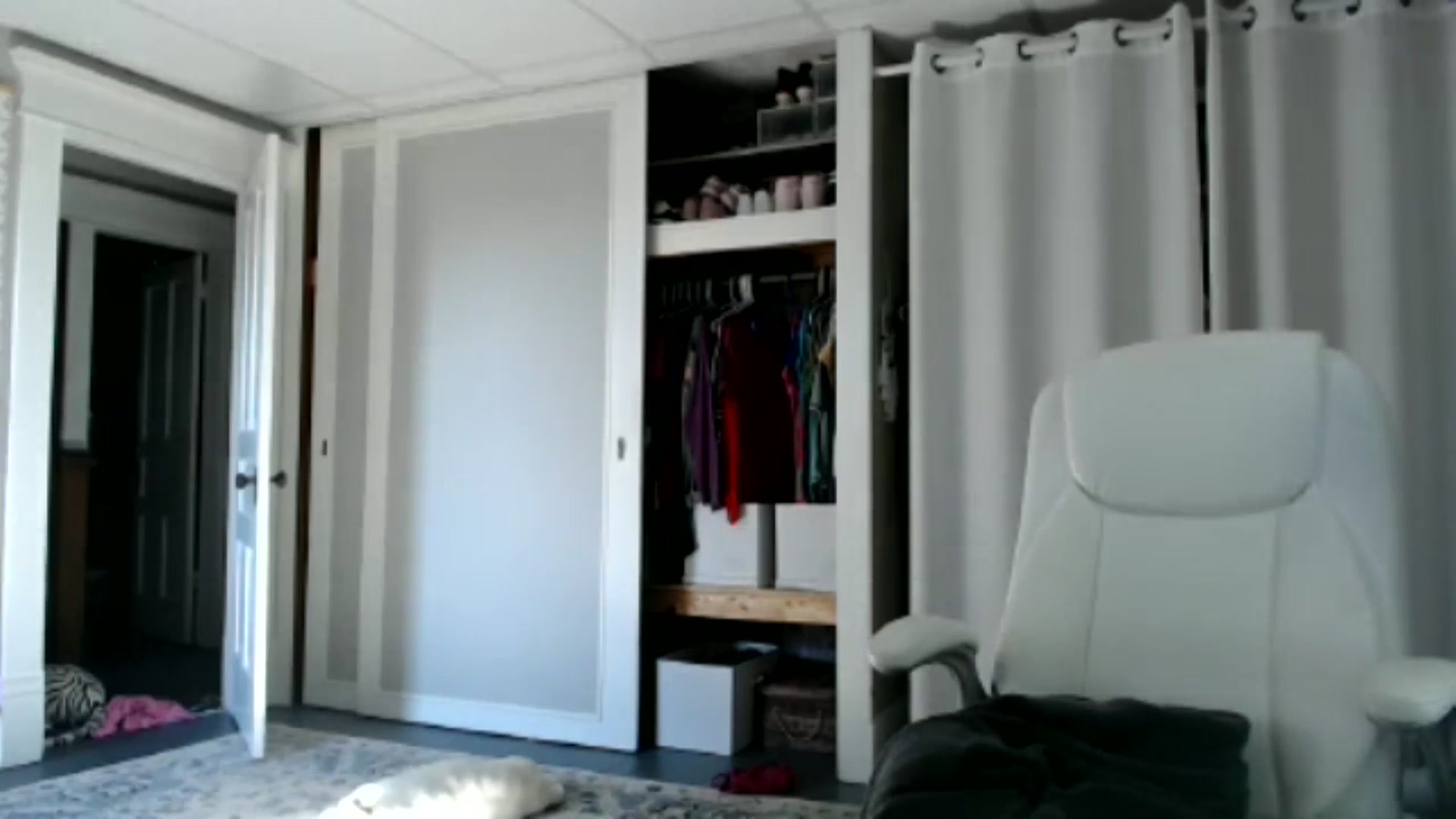 Gallery image thumbnail from Corn_Queen's myfreecams stream on, 09/12/2024, 14:29 image 7 of 20