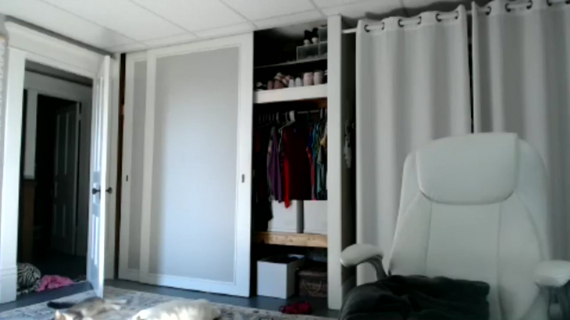 Gallery image thumbnail from Corn_Queen's myfreecams stream on, 09/12/2024, 14:29 image 8 of 20