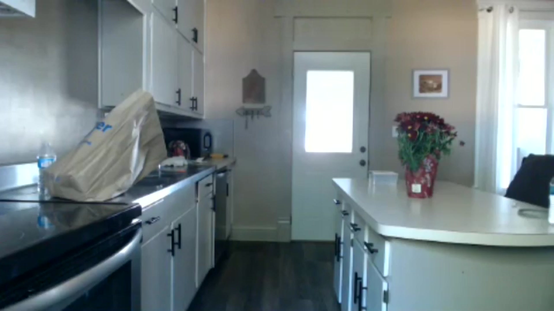 Gallery image thumbnail from Corn_Queen's myfreecams stream on, 09/16/2024, 15:12 image 8 of 20