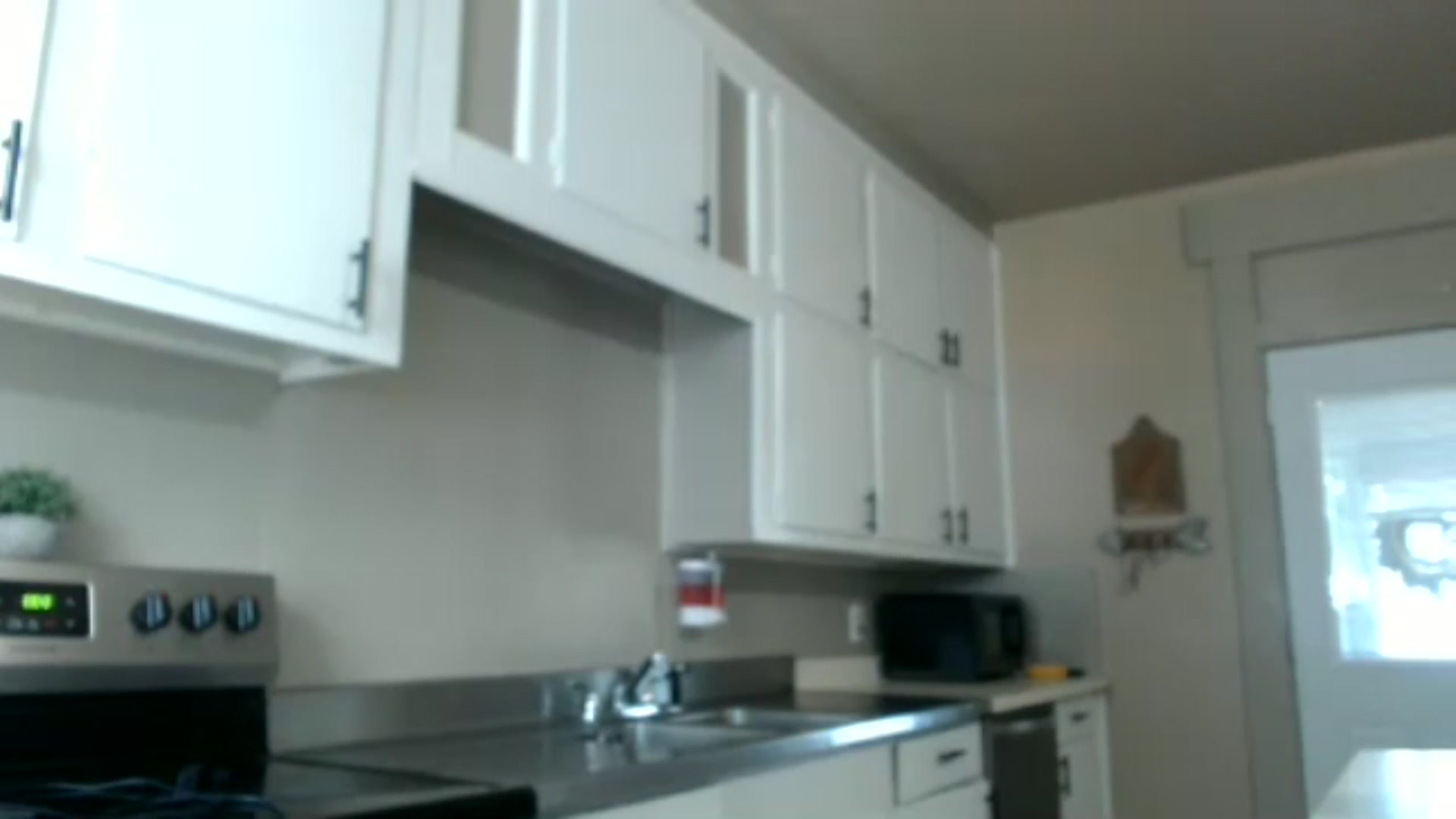 Gallery image thumbnail from Corn_Queen's myfreecams stream on, 09/17/2024, 18:43 image 2 of 20