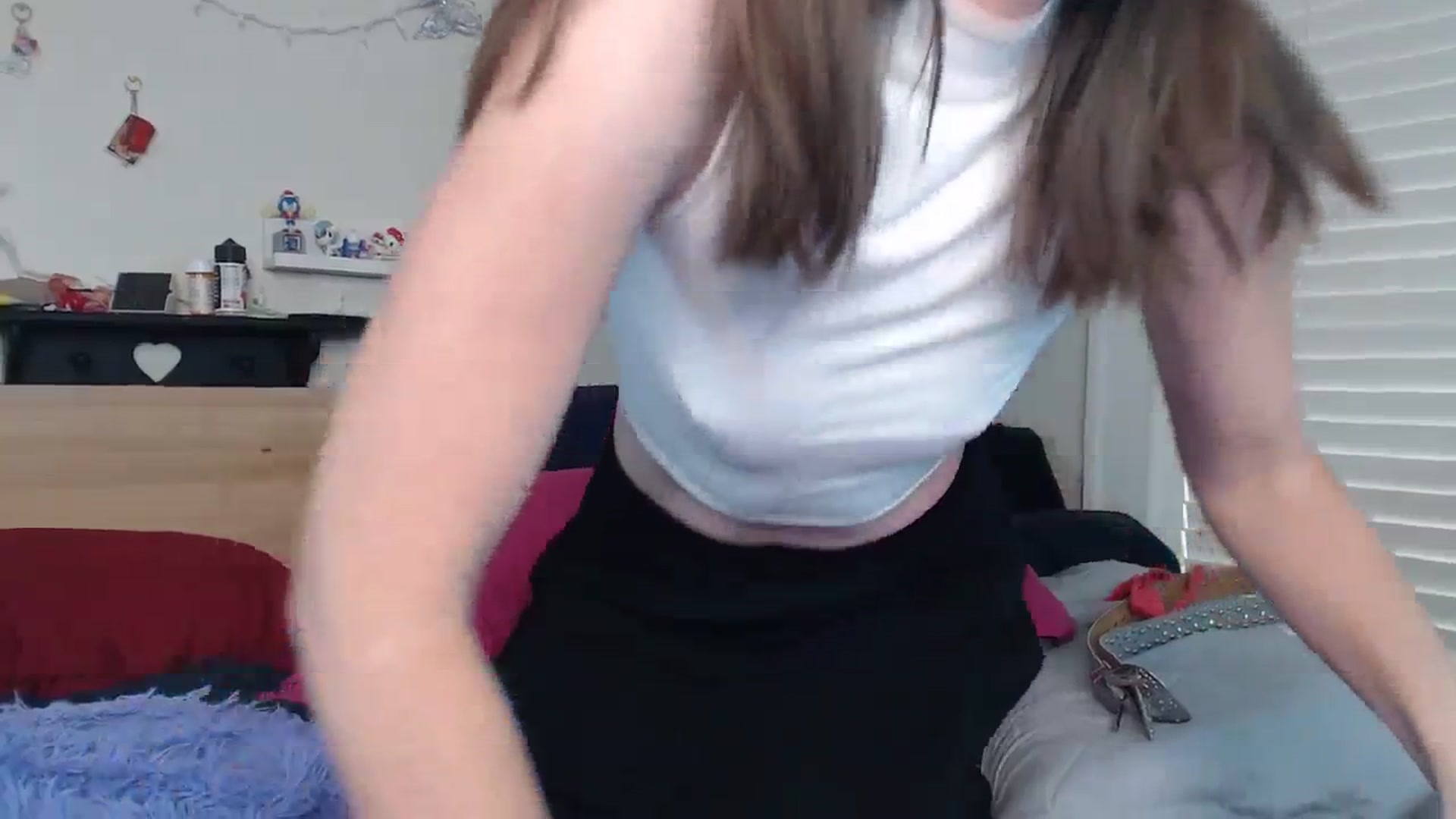 Gallery image thumbnail from CorolineClovr's myfreecams stream on, 10/31/2023, 21:16 image 14 of 20