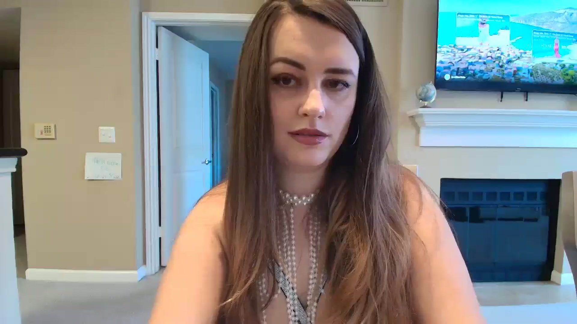 Gallery image thumbnail from CoronaExtra_'s myfreecams stream on, 01/13/2025, 19:02 image 10 of 20