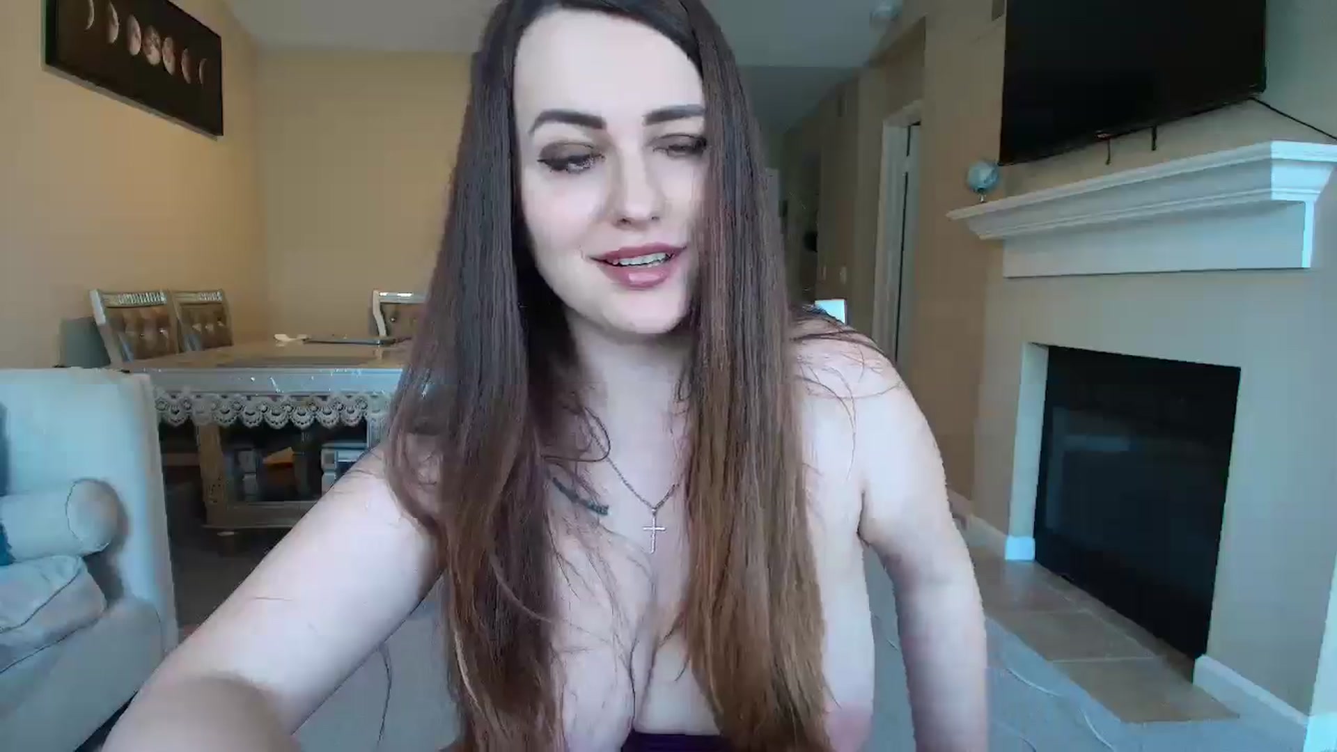Gallery image thumbnail from CoronaExtra_'s myfreecams stream on, 04/21/2025, 20:09 image 10 of 20