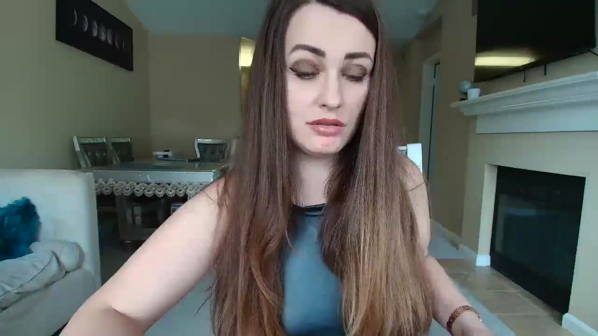 Gallery image thumbnail from CoronaExtra_'s myfreecams stream on, 04/24/2025, 18:22 image 18 of 20