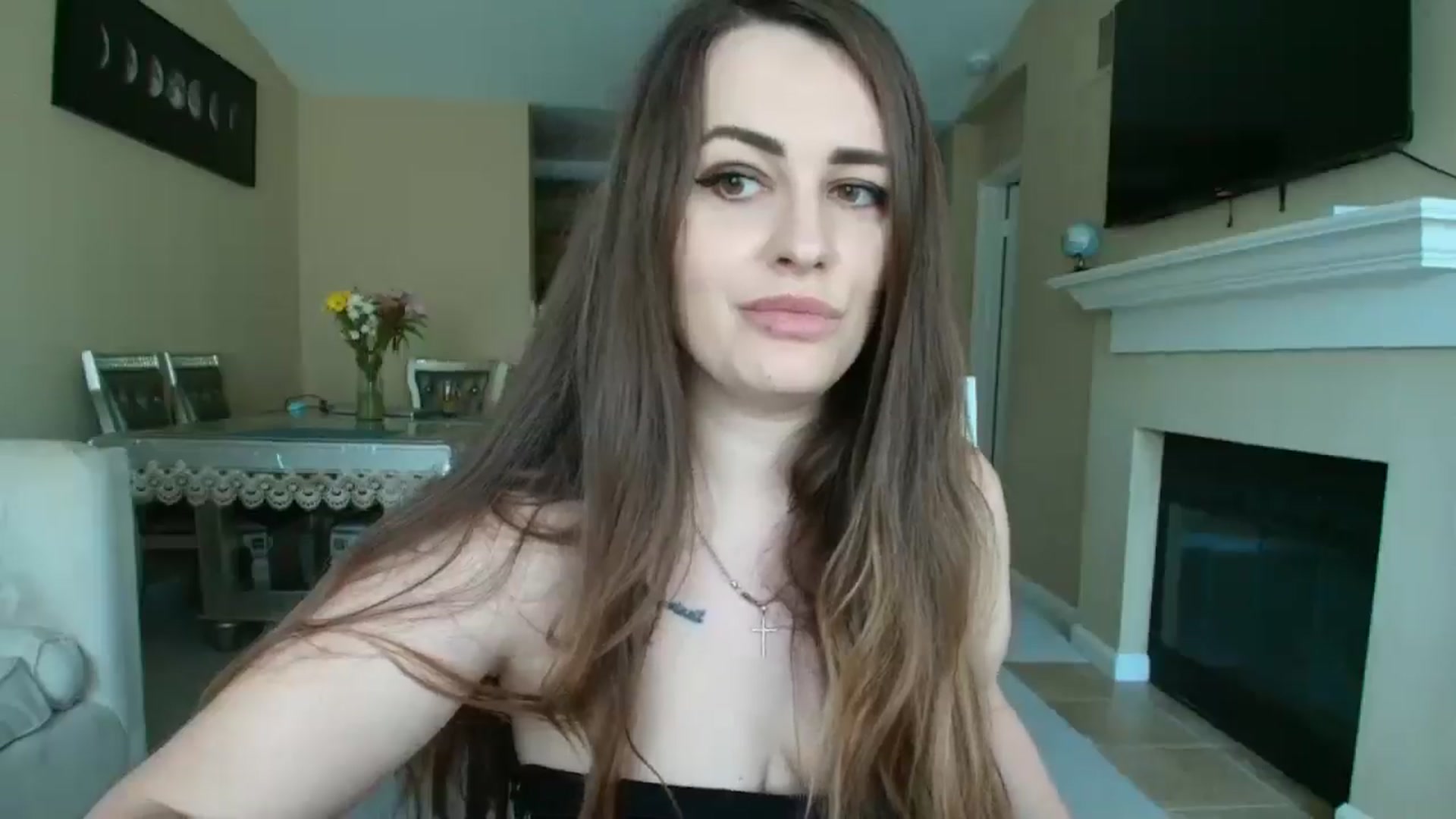 Gallery image thumbnail from CoronaExtra_'s myfreecams stream on, 05/08/2025, 19:22 image 5 of 20