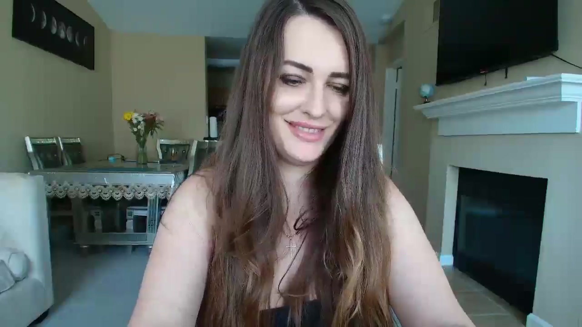 Gallery image thumbnail from CoronaExtra_'s myfreecams stream on, 05/08/2025, 19:22 image 17 of 20