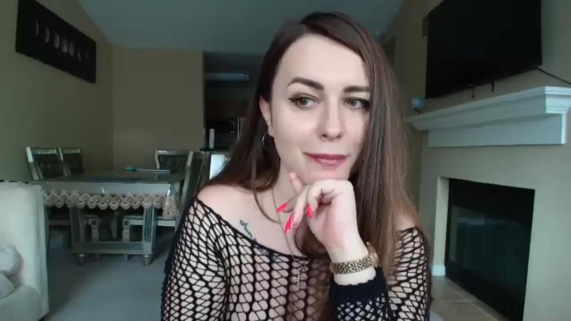 Gallery image thumbnail from CoronaExtra_'s myfreecams stream on, 05/12/2025, 20:46 image 4 of 20