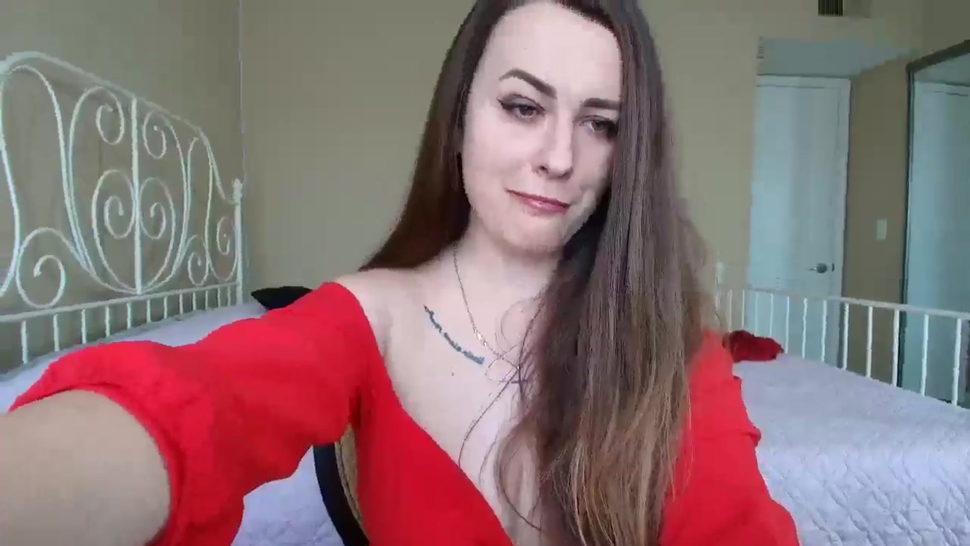 Gallery image thumbnail from CoronaExtra_'s myfreecams stream on, 06/07/2025, 19:40 image 17 of 20