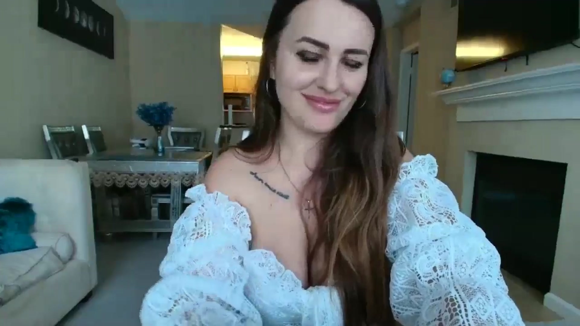 Gallery image thumbnail from CoronaExtra_'s myfreecams stream on, 06/30/2025, 21:06 image 5 of 20