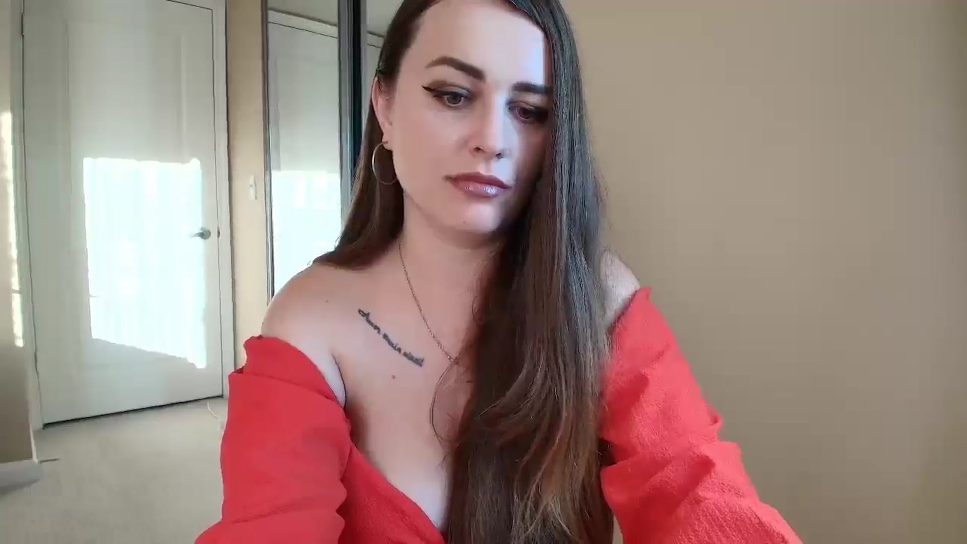 Gallery image thumbnail from CoronaExtra_'s myfreecams stream on, 07/02/2025, 03:03 image 9 of 20